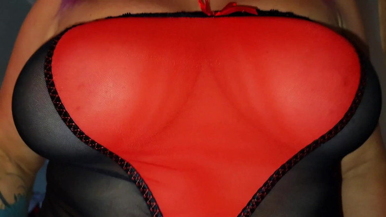 Anna Fire: 내 새엄마와 휴가 섹스