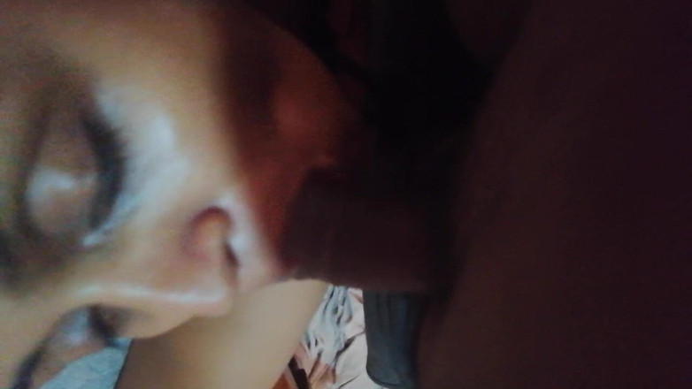 Tina Baby: La mia cameriera ha delle abitudini interessanti da succhiare parte 2