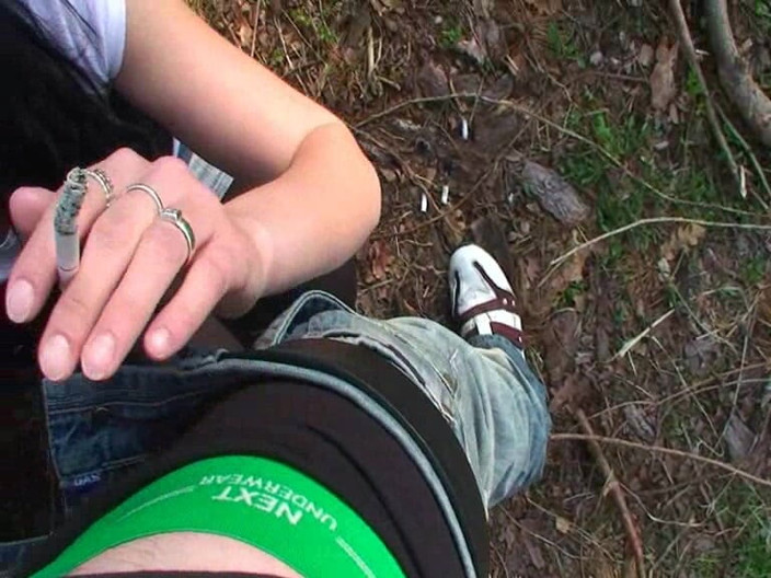 Facial flavor: Sprchování obličeje spermatem!