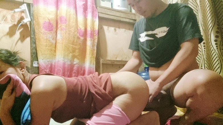 Arramia: Hard neuken en op zijn hondjes haar mooie kont