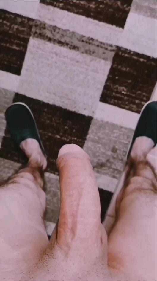 Julian814: Dancing hammer