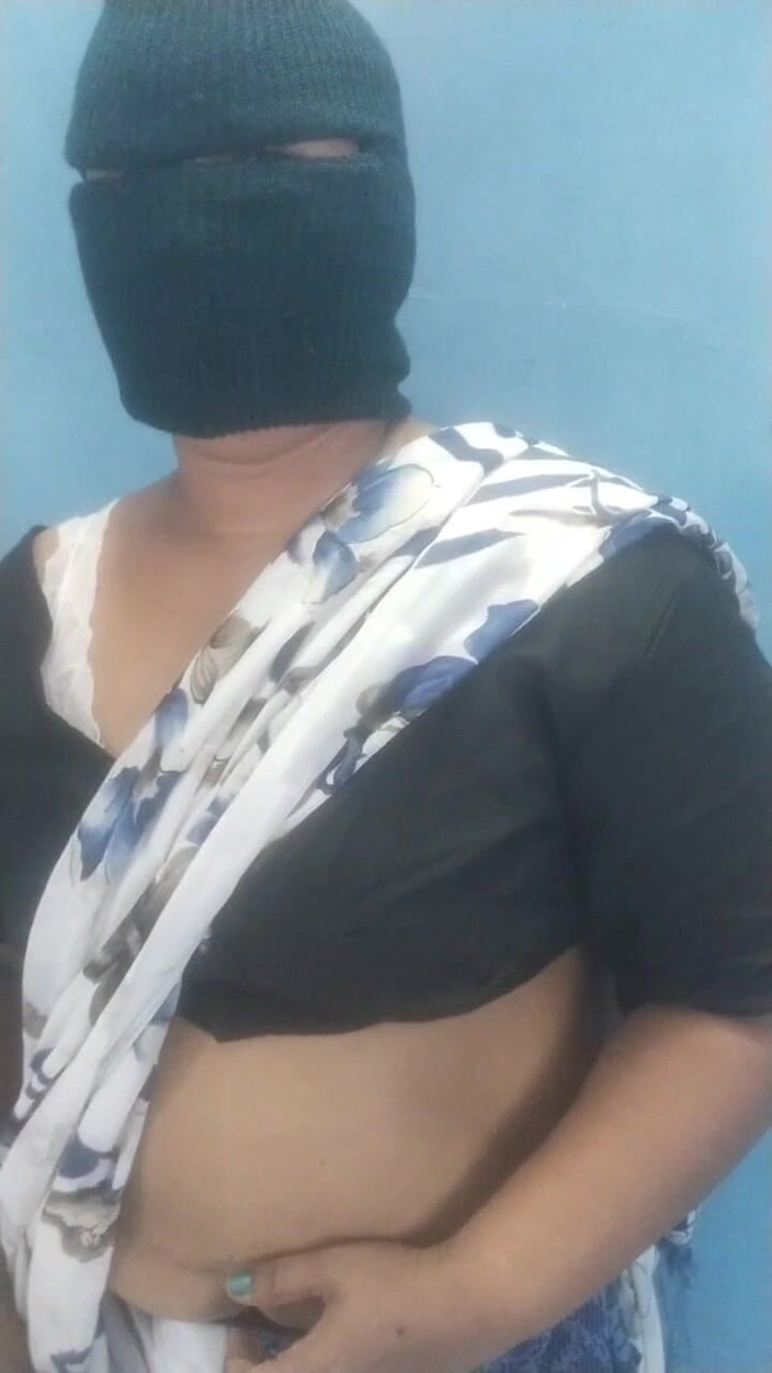 Tamil lesbian: Lehrer, sex mit jungen für mark