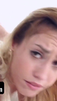 Analna zabawa z Kelsi Monroe