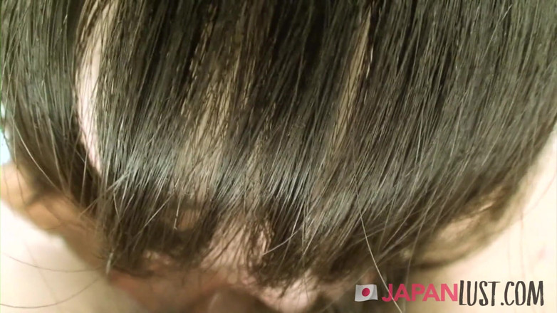 Japan Lust Gold: Japanisches teen präsentiert ihre frische muschi für pOV-sex