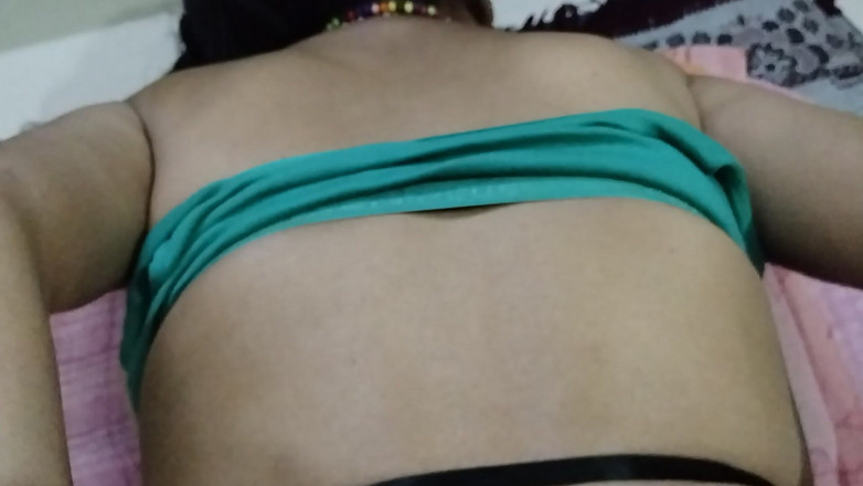 Anar Kali: Bapa tiri berkongkek menghisap foreplay adik tirinya gaya doggy