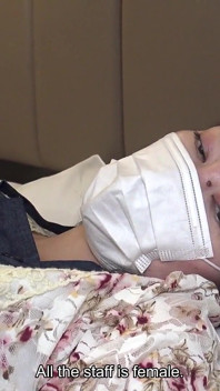 La moglie traditrice manami honjyo scopa il nostro modello durante la pausa pranzo