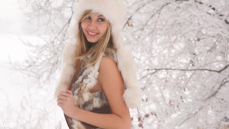 Watch4beauty: Mroźna nagość