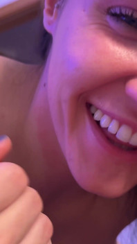 Viele blowjobs, handjobs und rimming von dieser frech, bis er milch in meinen mund gibt!