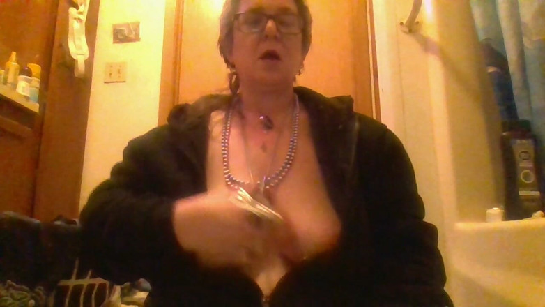 krazykristin: You Asked for Boob Here Are My Big Saggy Titties