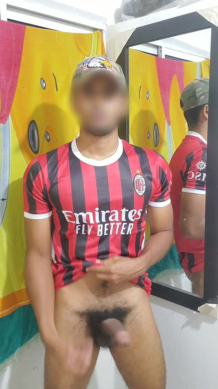 Charlieburrito: Young放纵自己