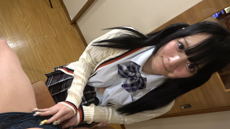 japan banana: 19-летняя японская красавица с чёрными волосами. Пол