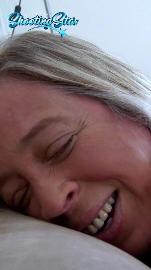Shooting Star: Portrait (for Mobile) Home Fitness Creampie with My Personal Trainer