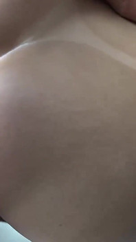 Chica Sexy Observa a Su Hermanastro Mientras Se Masturba Y Recibe Creampie