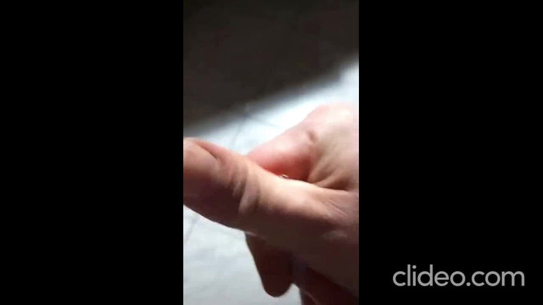 Jack60648: Jongen masterbate harde neukpartij