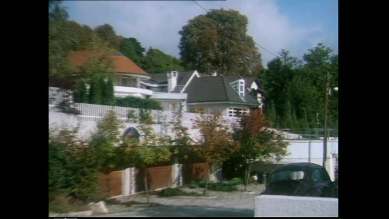 FM Video VOD: Film lengkap asli valentine demi si pelacur luar angkasa yang...