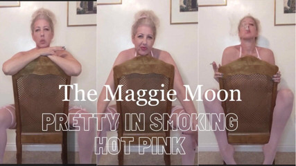 Maggie Moon: Máy bay bà già hút thuốc nóng bỏng