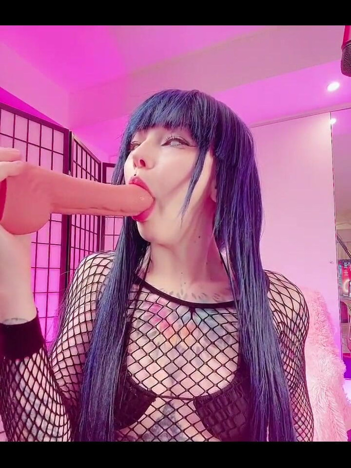 Karneli Bandi: Hinata Make Hot Blowjob