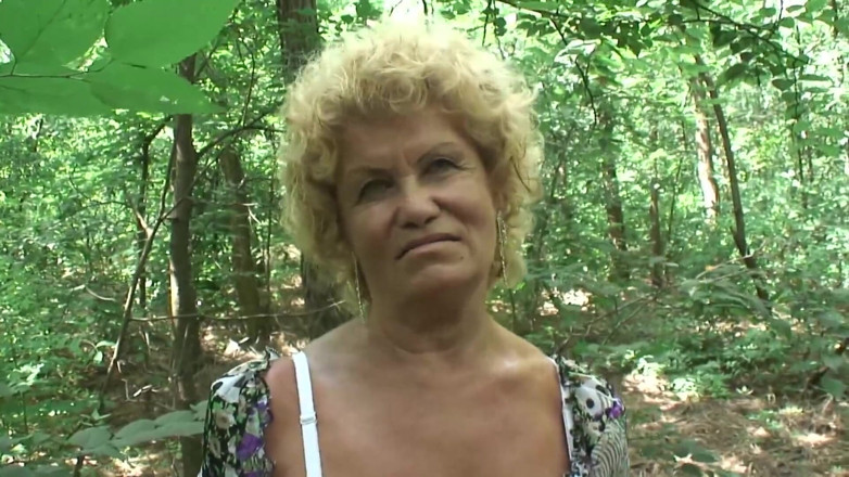 Mature Climax - 100% Mature Videos: Blonde hairy mature is jumping on big dong outdoors