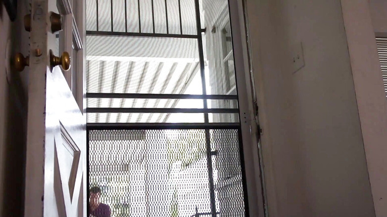 Xtime Network: Jenna Mynx och spermasprut på tungpiercing