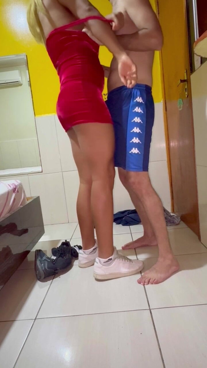 Andreialatina: Gelene kadar lezzetli bir şekilde sikişiyor