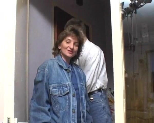 Deutscher hardcore: Old German Woman Getting a Massive Dick in Her Hairy...