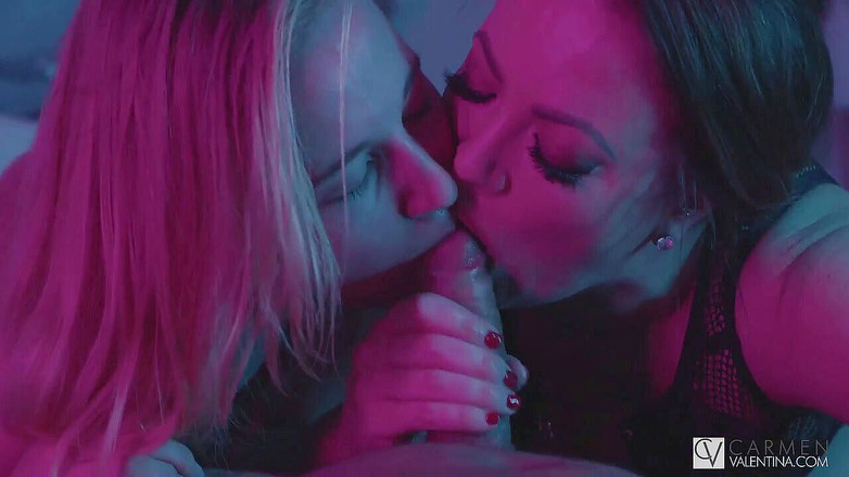 Carmen Valentina: Carmen Valentina i Marie Hardon mleko wielki kutas