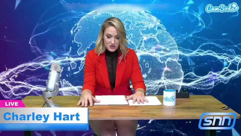 CamSoda: Hot MILF News Anchor Reads the News While Riding a...
