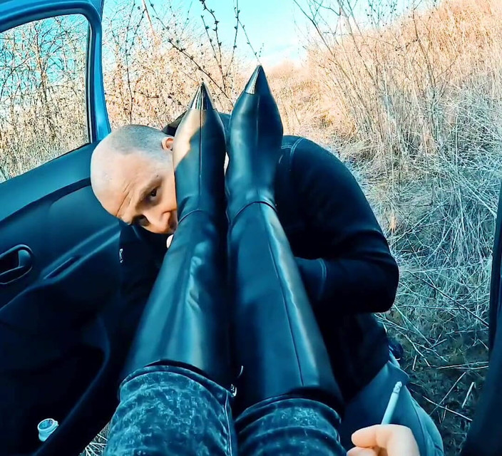 Mistressyammyboots: 핥아 그 부츠 노예