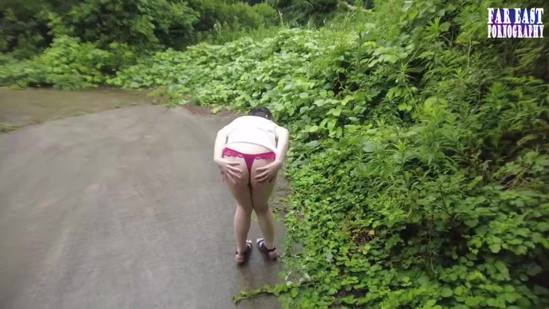Far East pornography: Steamy t назад прогулятися з першим персиком на відкритому повітрі, який їздить без зупинки, частина 1