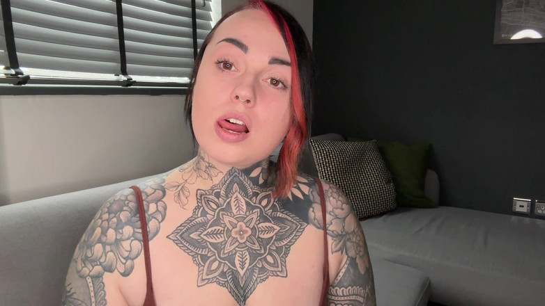 Miss Valentina: Моя сіссі повія, частина 2: поїздка по магазинах