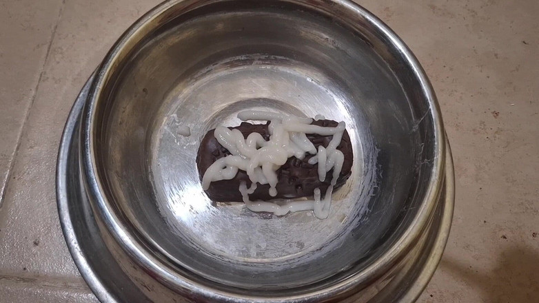 fermerino: 变性女孩在假阳具口交后吞精和暴胀恋物癖