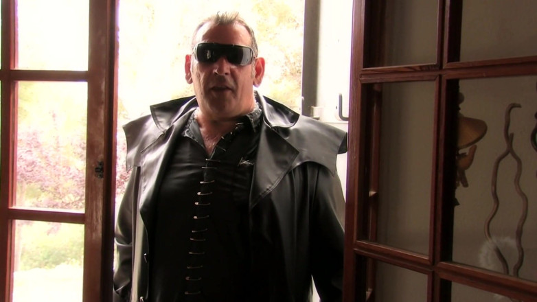 A&M Studios: Crazy whore house 2. The queen of squirt.