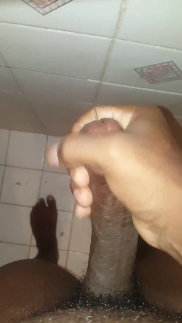 Islandvibes69: Masturbándose S10 E10