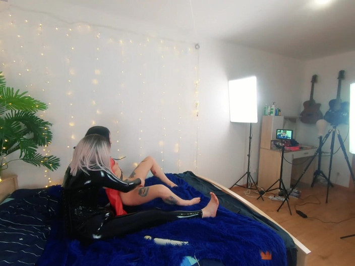 Arya Grander: Backstage of Pretty Lesbian Fetish Girls Doing Sex Video. Positive...