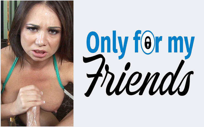 Only for my Friends: Nevěrná děvka Holly West se dvěma měkkými prsy jezdí na...