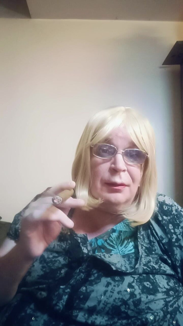 Stephanie-Nicole-TV: September 2026 Vlog - Chewing the Fat Whilst Smoking a Cigar