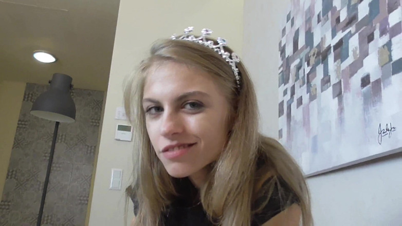 Femdom Austria: POV Dirty Nose and Ear Wax Slave of Princess Kirstin!