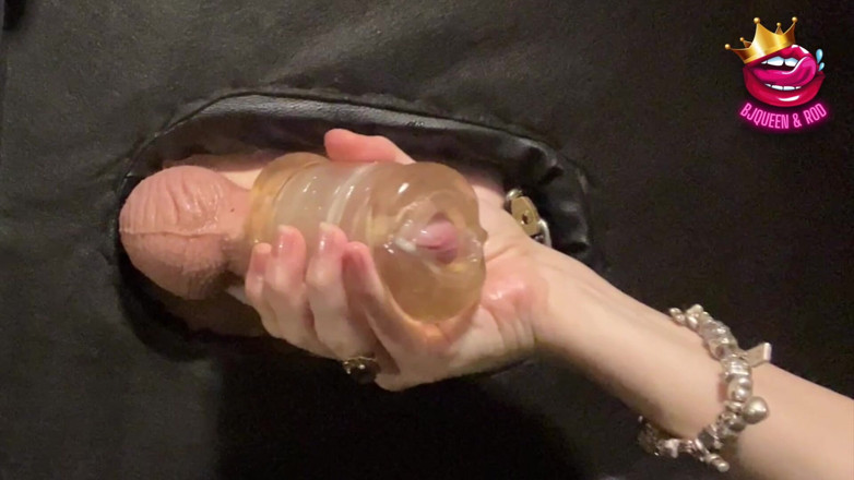 Mistress_BJQueen: Memerah Susu Meja Hancur Orgasme Dari Bawah