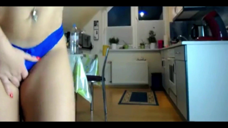 Sexydea: Zwoele twerken in het blauw: kijk hoe mijn grote reet...