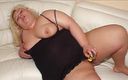 German amateur couples: Nasty German BBW Slut Fucked Hard on the Couch