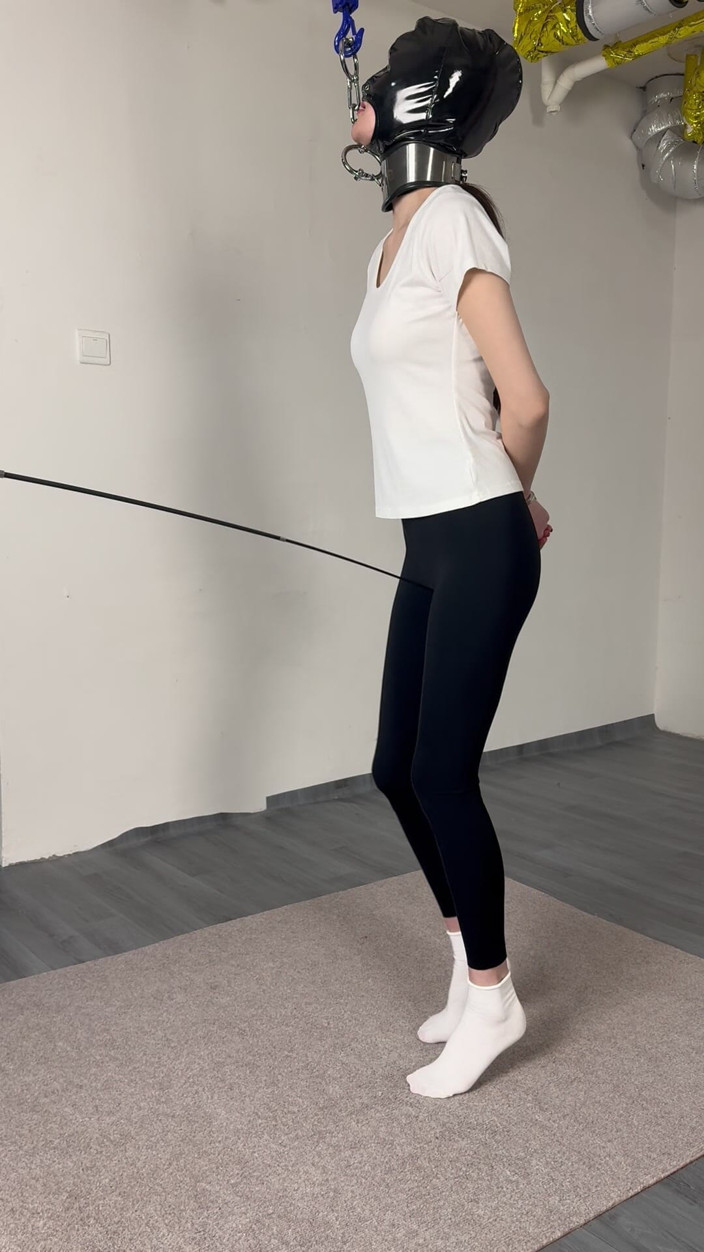 Yanmou: Metalen nekbeschermer ophanging voetkussen + out-of-control modus in seconden