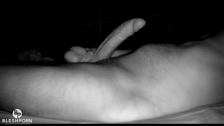 bleshporn: Tim Blesh जाग रही है और रेडी2 वीर्य निकाल रही है!