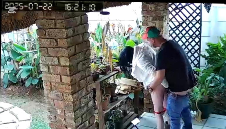 Bigjoefuckalott: Corno chefe queria que eu fodesse sua esposa puta ele...