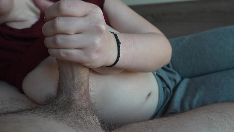 Kessieyoy: 巨乳の妻は手コキの女神です