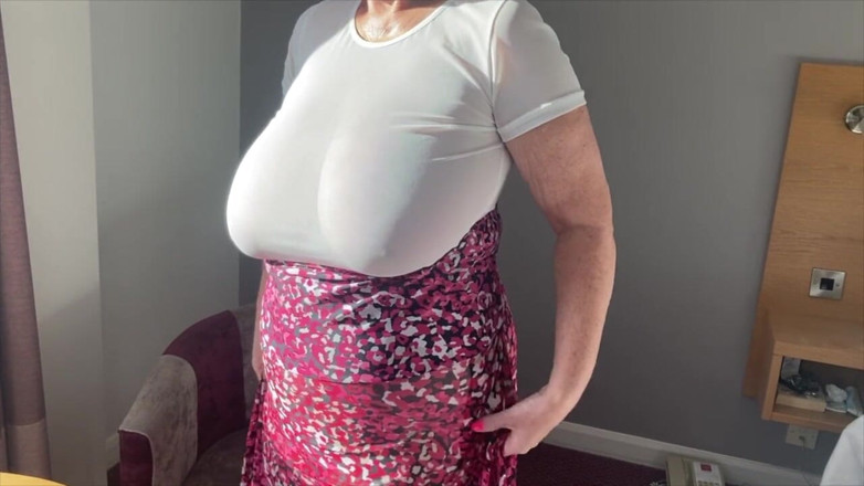 Aunty Sandra vintage girdle queen: Ciocia Sandra Rozbiera Się Dla Ciebie Wszystkich