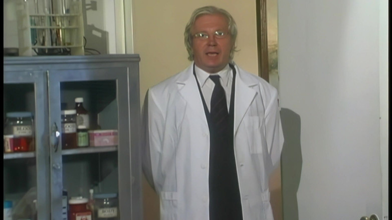 Lesbian Tales: Flick Shagwell và Monica Mayhem chơi với con cu giả...