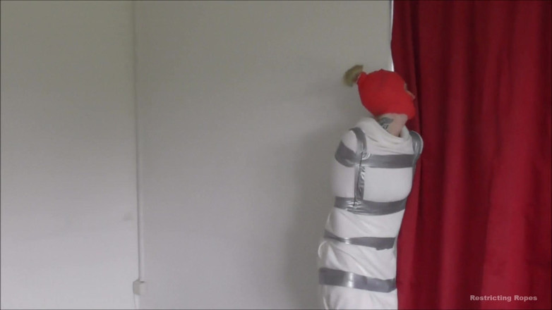 Restricting Ropes: Fully wrapped up in tape