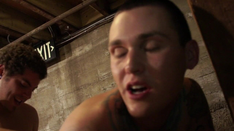 Fun raw sex with straight curious: 큰 엉덩이 없이도 좋은 큰 자지