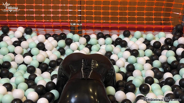Miss_Fetilicious: The Ball Pit in Full Rubber