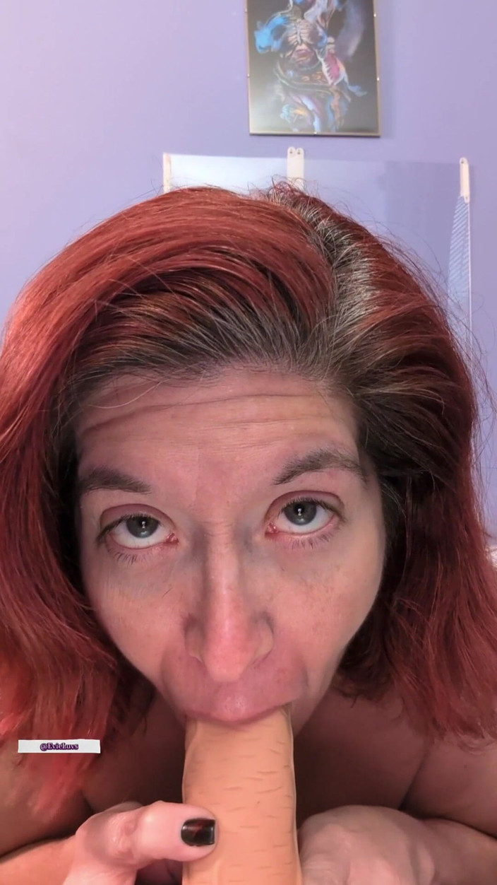 Elianna: Gură și fantezie în poziția misionarului